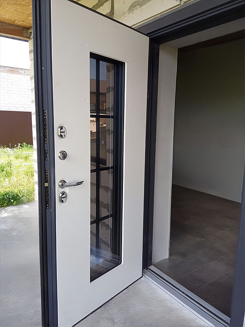 Со стеклопакетом